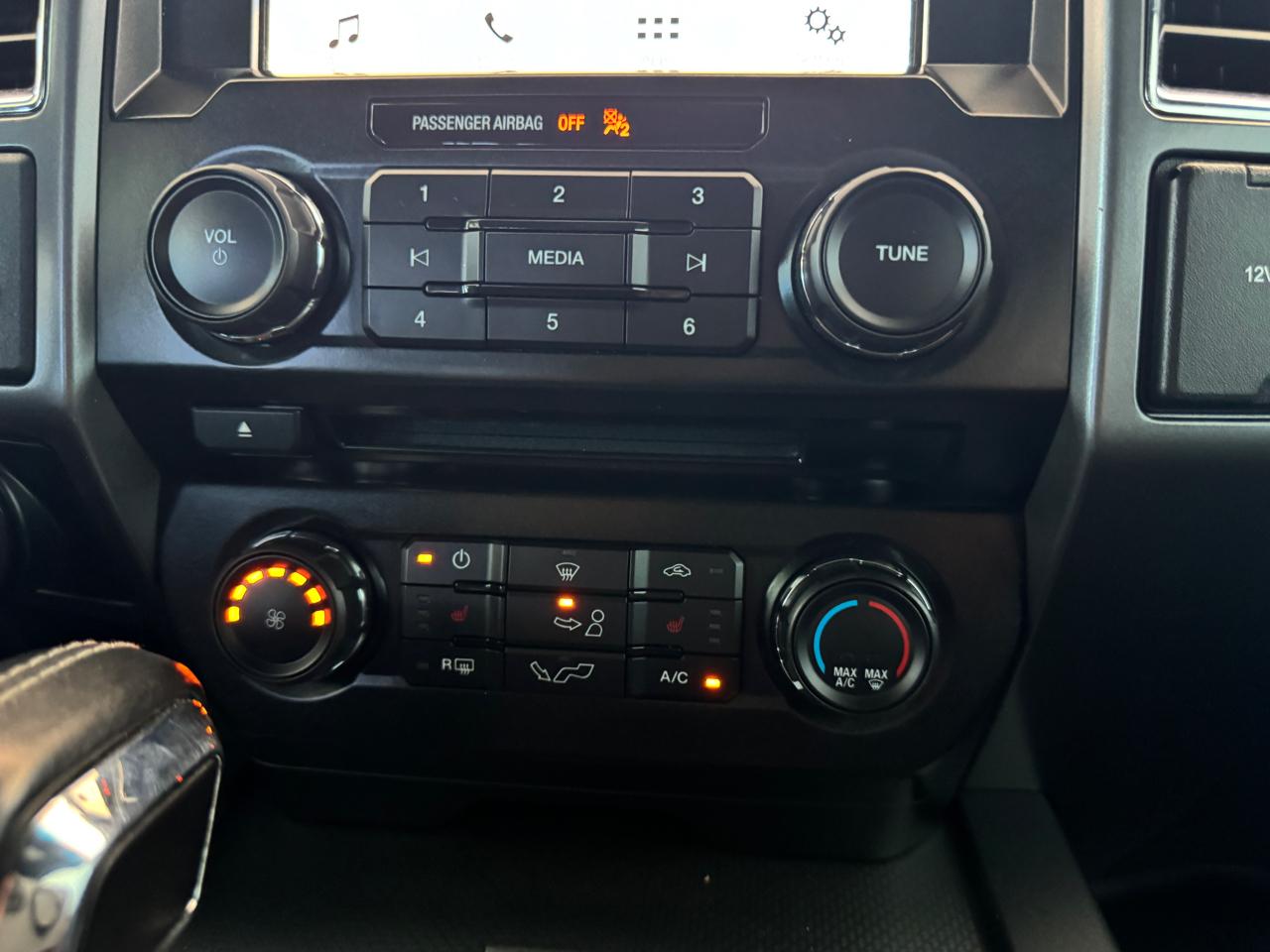 Ford F-150 2WD SuperCrew 157" XLT 2016