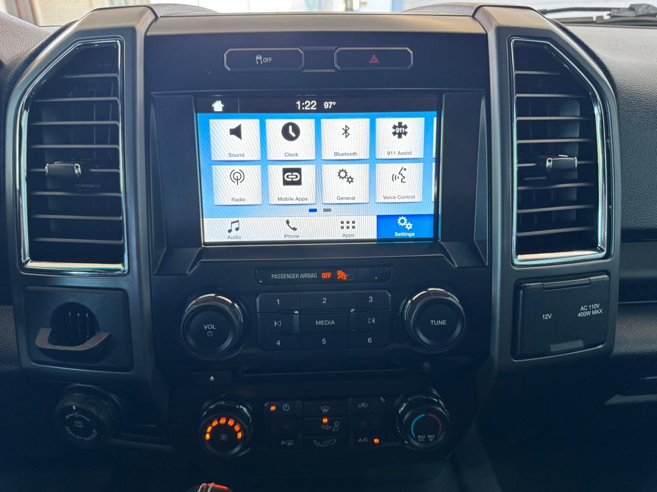 Ford F-150 2WD SuperCrew 157" XLT 2016