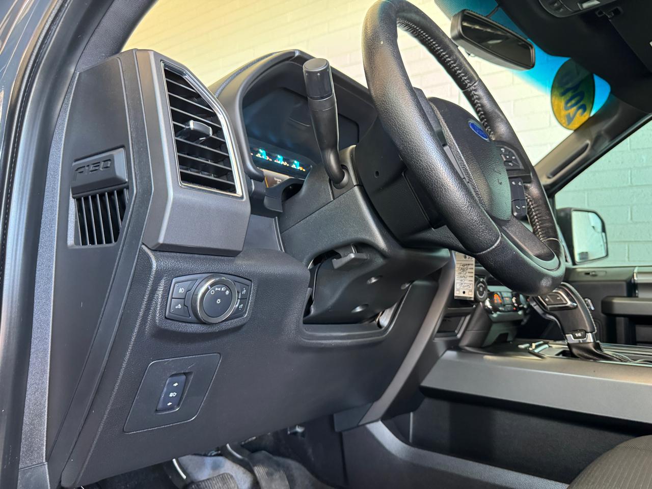 Ford F-150 2WD SuperCrew 157" XLT 2016