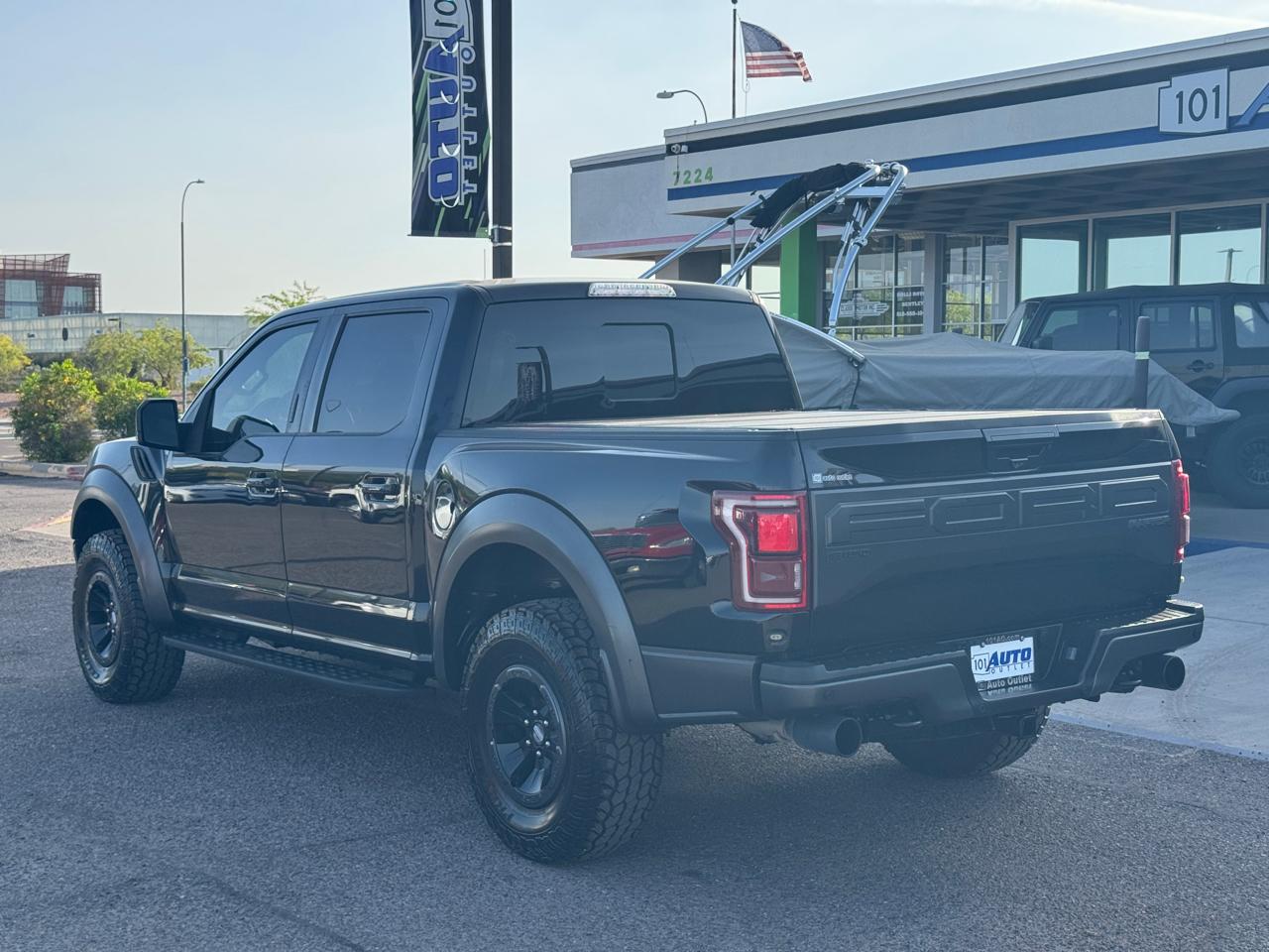 Ford F-150 Raptor 4WD SuperCrew 5.5' Box 2018