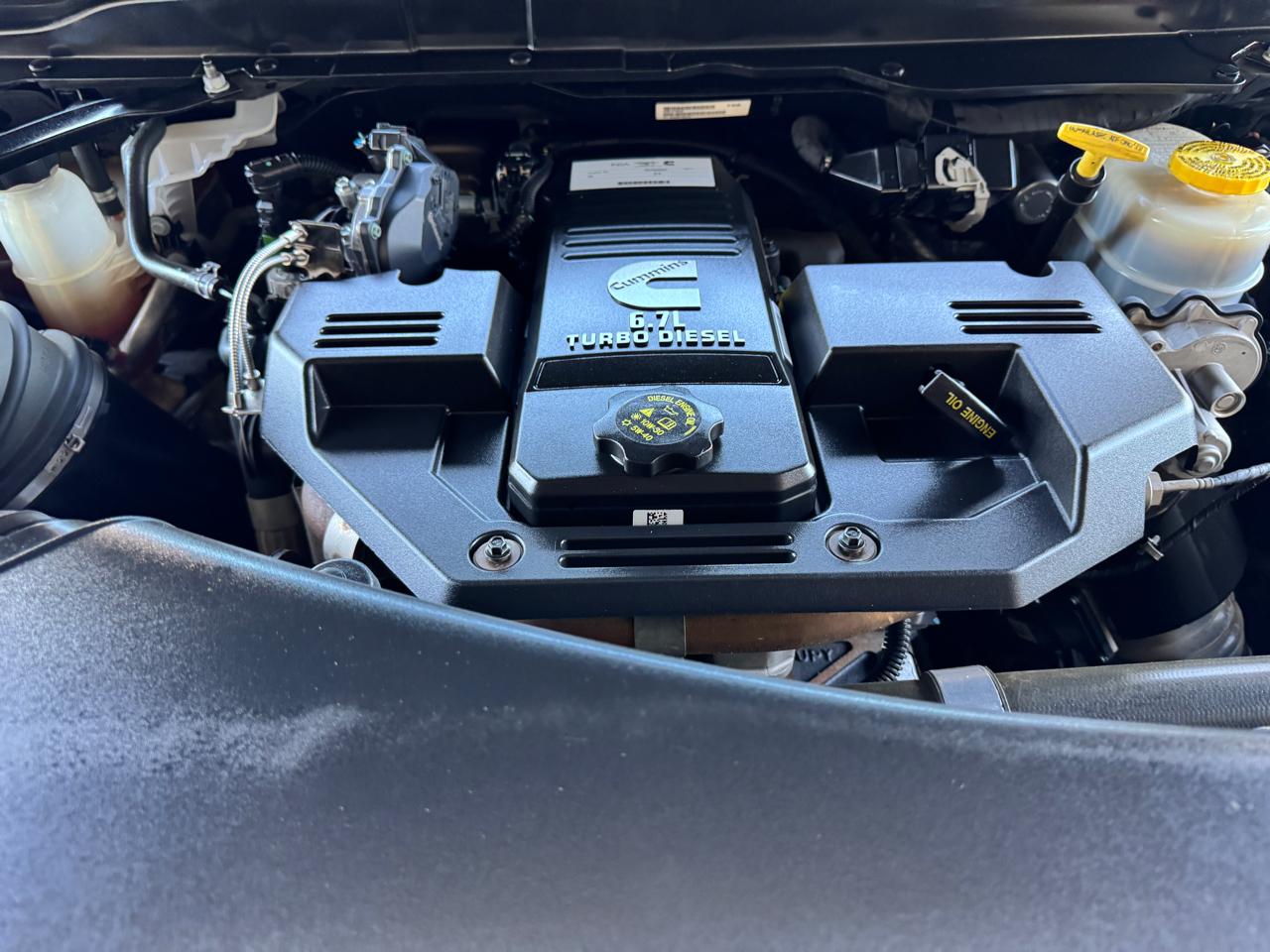 RAM 3500 Limited 4x4 Mega Cab 6'4" Box 2021