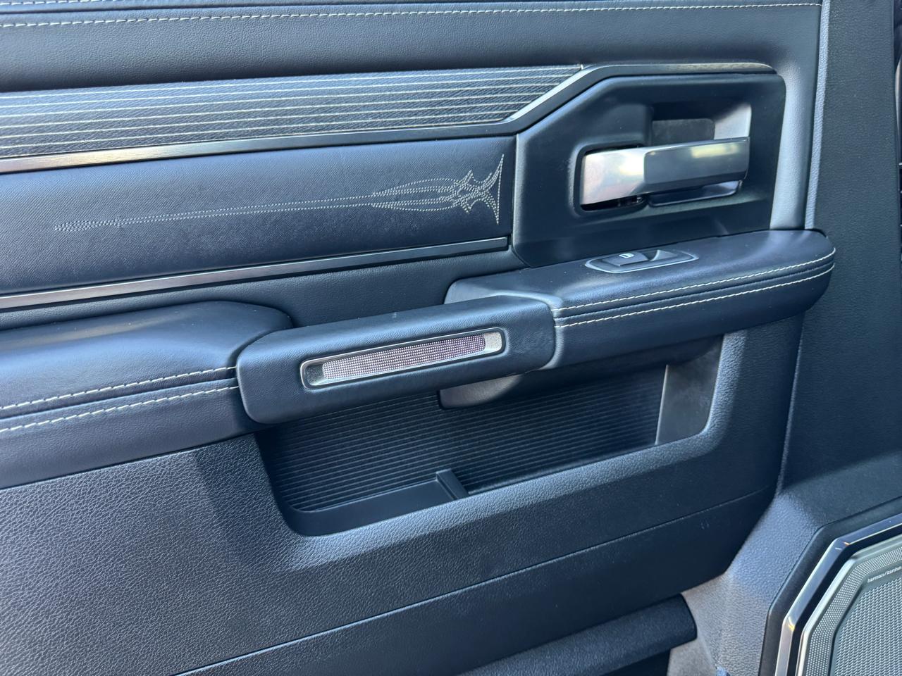 RAM 3500 Limited 4x4 Mega Cab 6'4" Box 2021