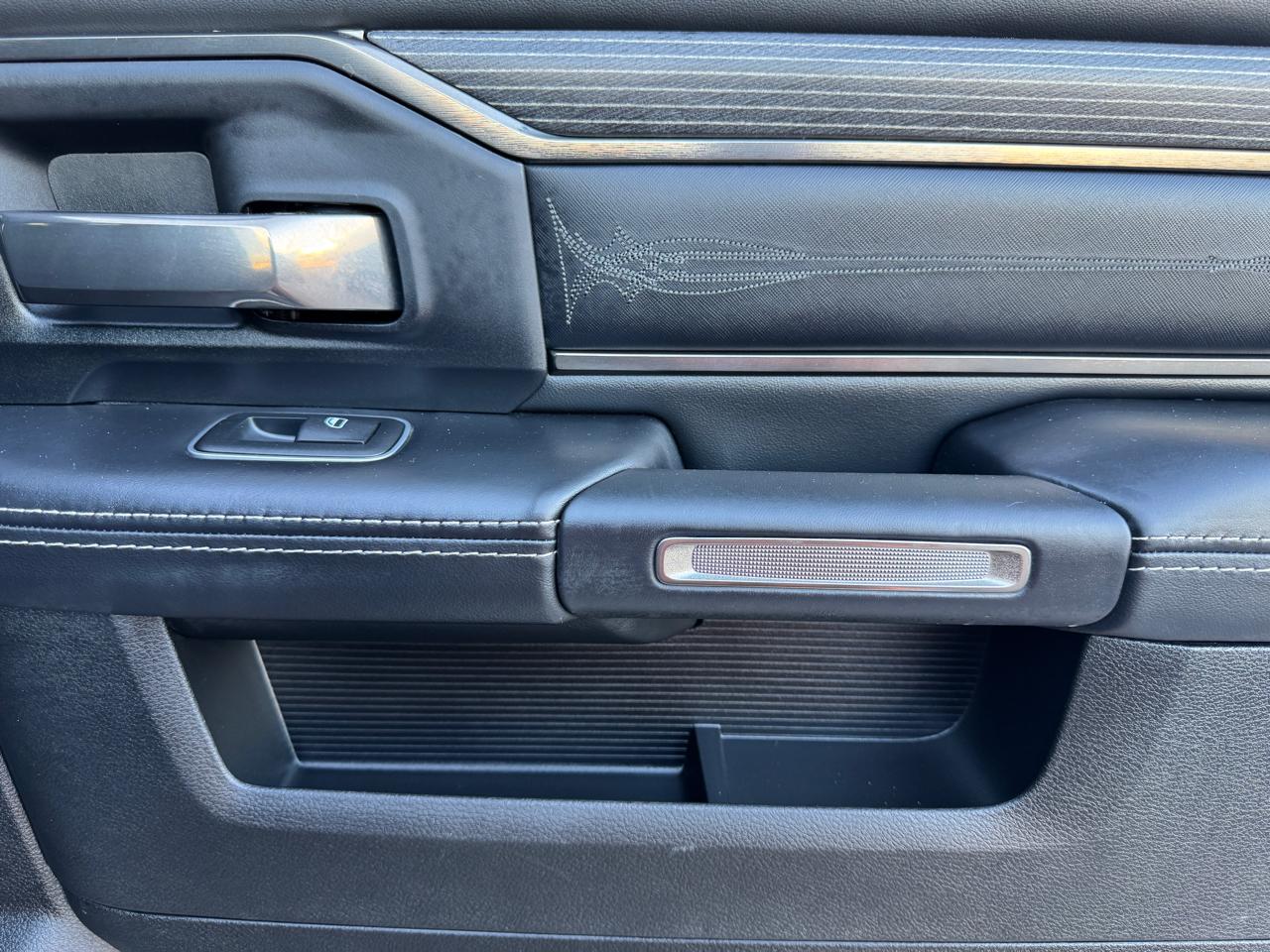 RAM 3500 Limited 4x4 Mega Cab 6'4" Box 2021