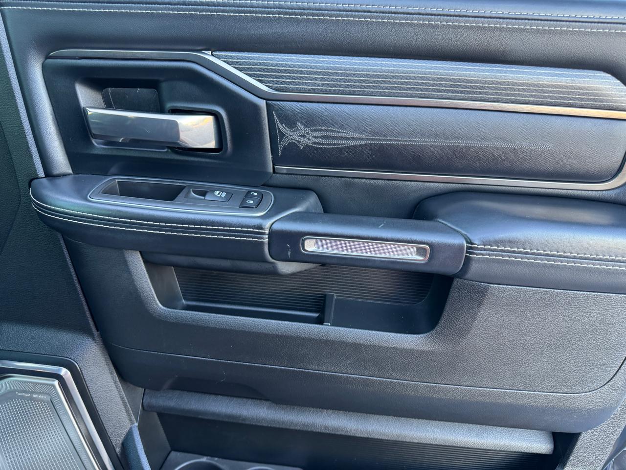 RAM 3500 Limited 4x4 Mega Cab 6'4" Box 2021