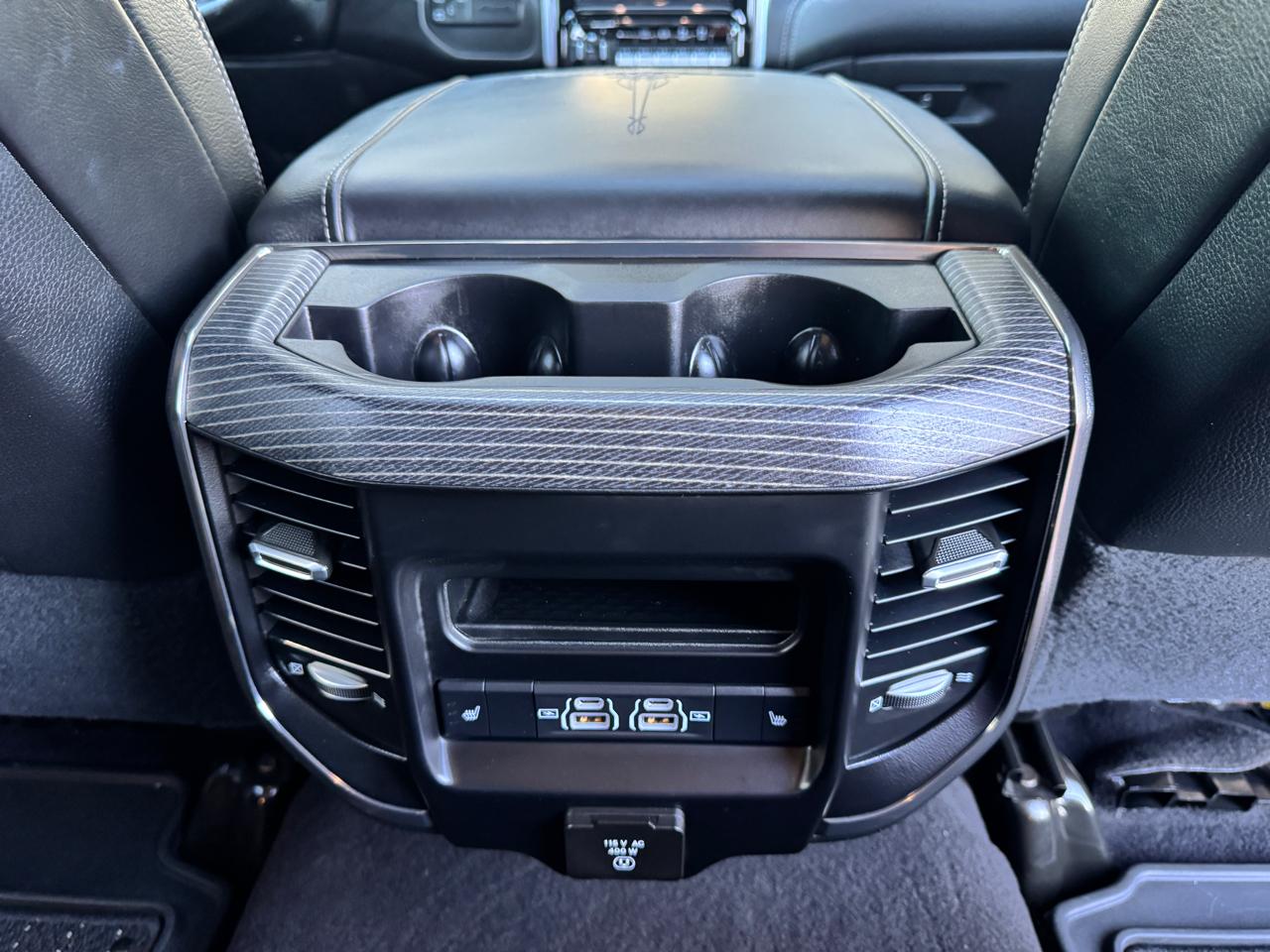 RAM 3500 Limited 4x4 Mega Cab 6'4" Box 2021