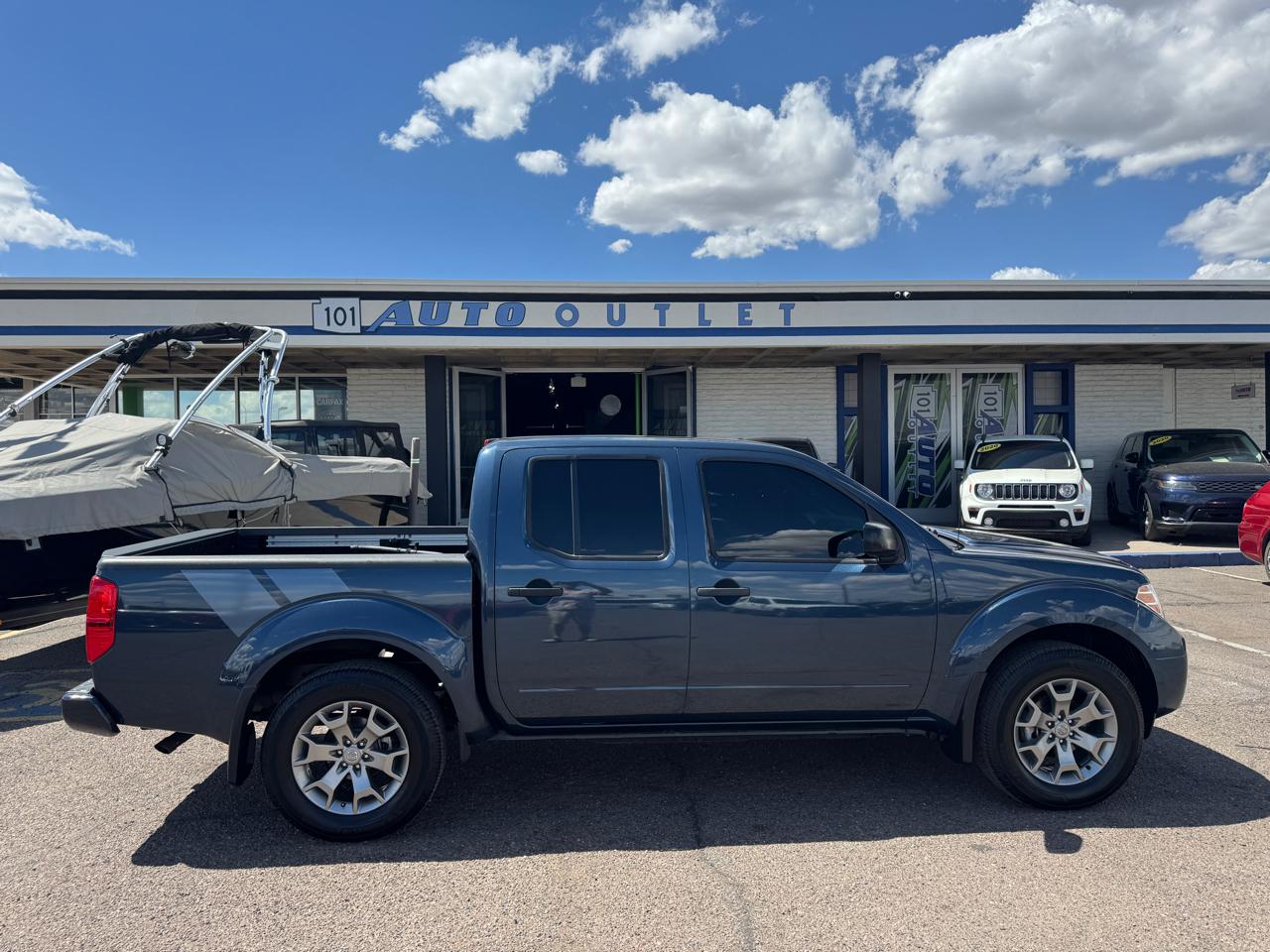 Nissan Frontier Crew Cab 4x4 SV Auto 2020