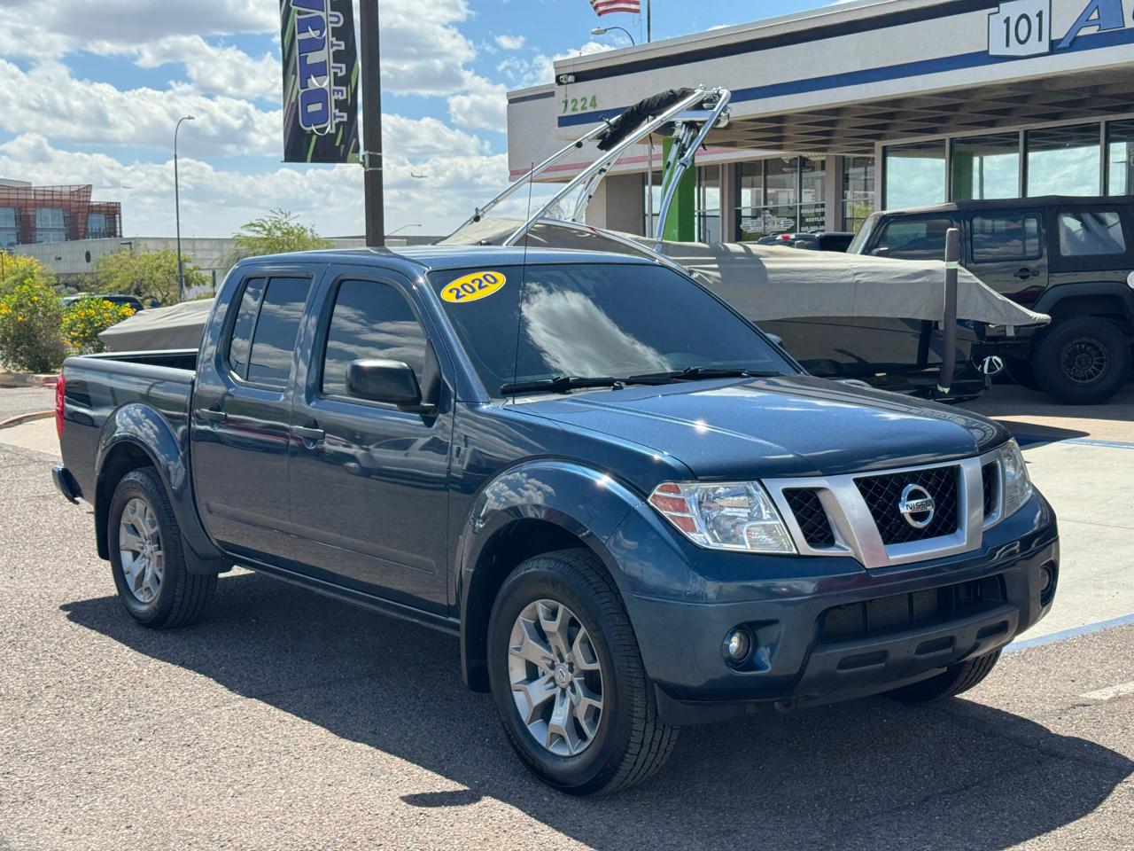 Nissan Frontier Crew Cab 4x4 SV Auto 2020