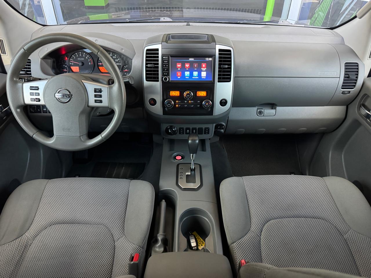 Nissan Frontier Crew Cab 4x4 SV Auto 2020