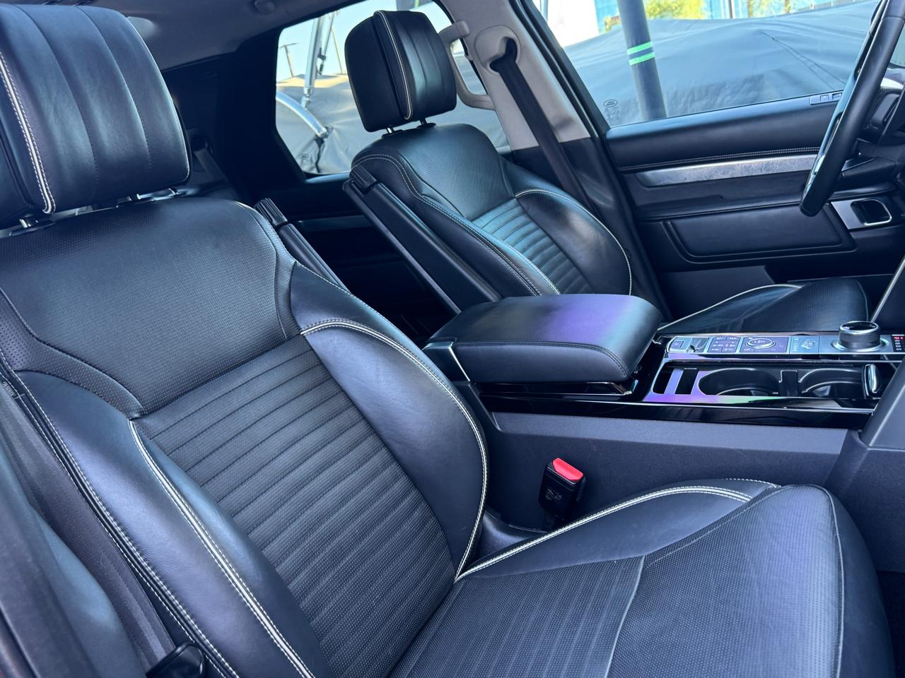 Land Rover Discovery First Edition V6 Supercharged 2017