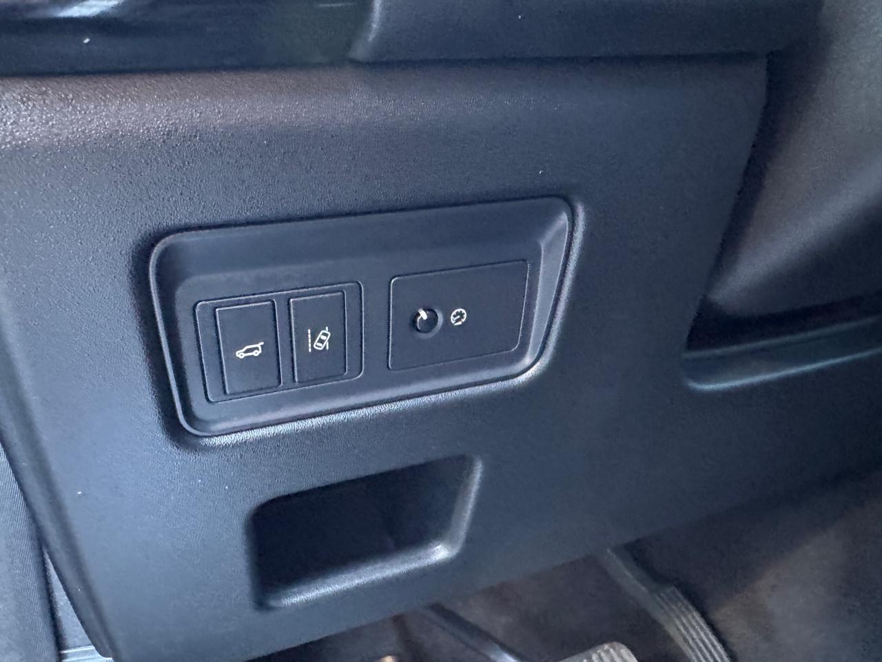 Land Rover Discovery First Edition V6 Supercharged 2017