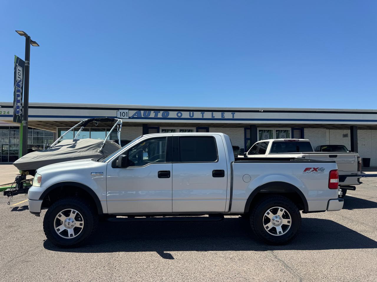 Ford F-150 SuperCrew 139" XLT 4WD 2004