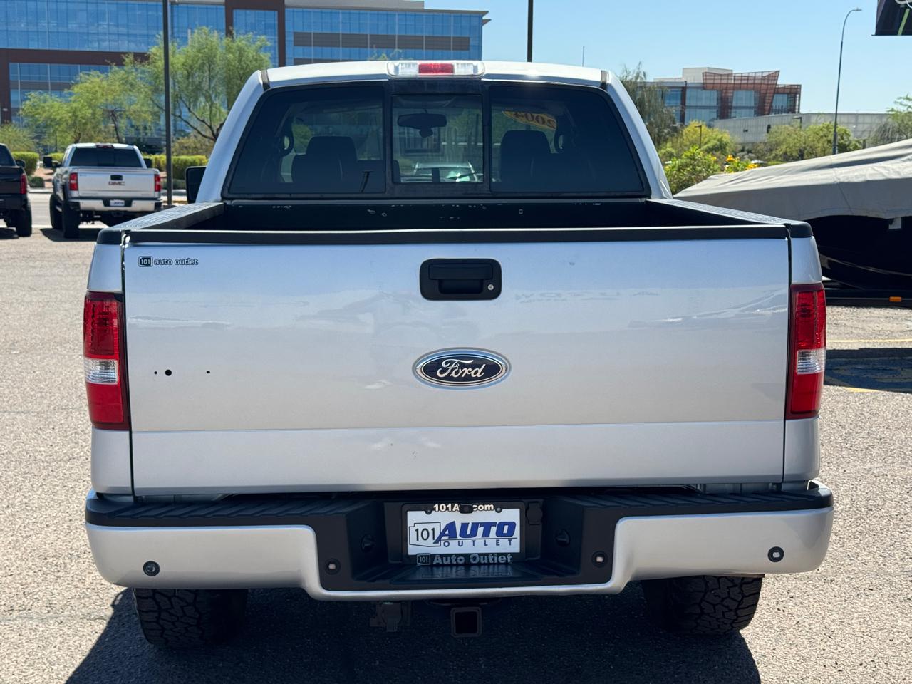 Ford F-150 SuperCrew 139" XLT 4WD 2004