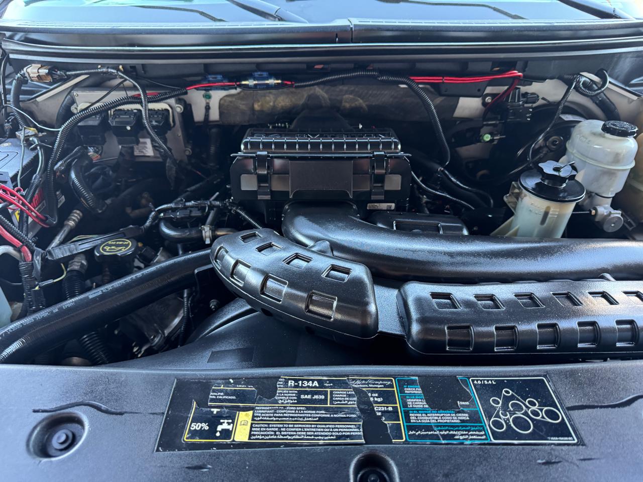 Ford F-150 SuperCrew 139" XLT 4WD 2004