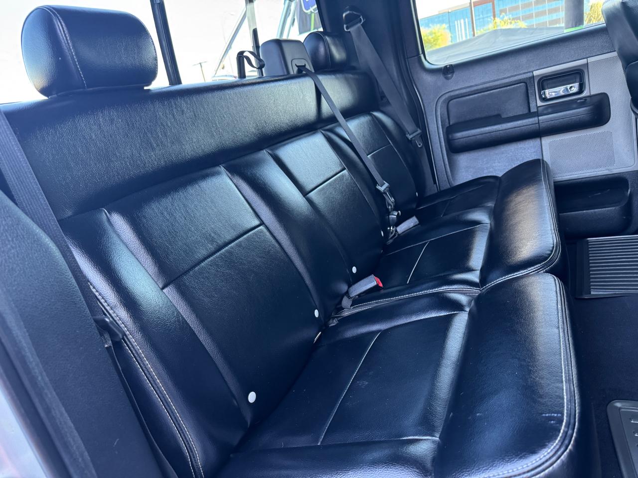 Ford F-150 SuperCrew 139" XLT 4WD 2004