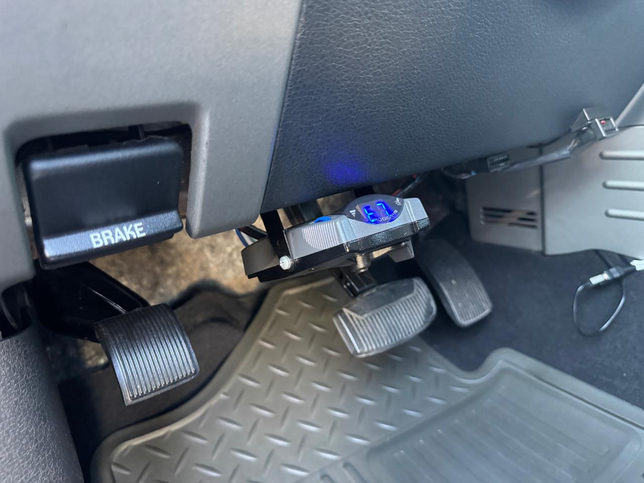 Ford F-150 SuperCrew 139" XLT 4WD 2004