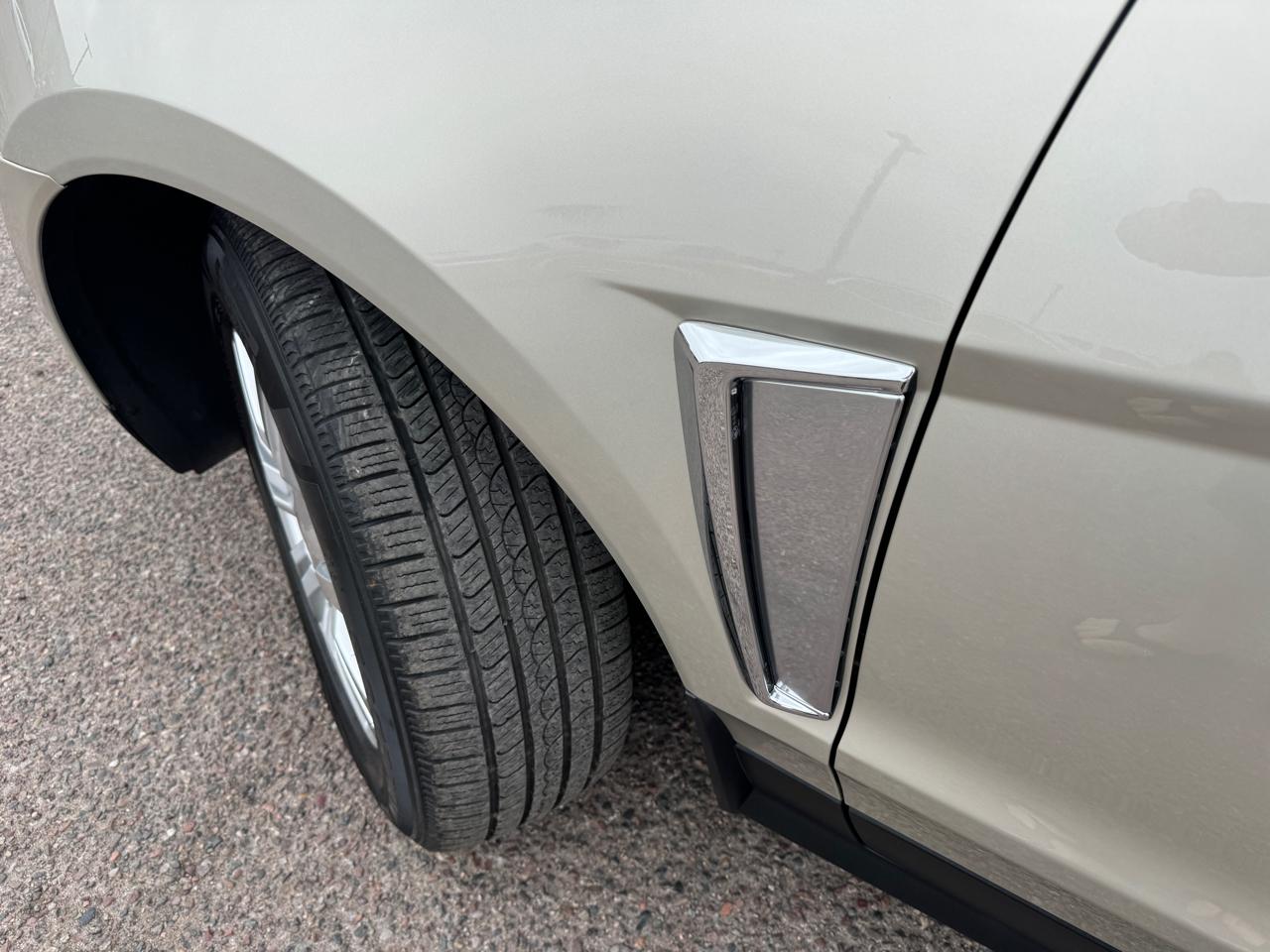 Cadillac SRX FWD 4dr Luxury Collection 2015