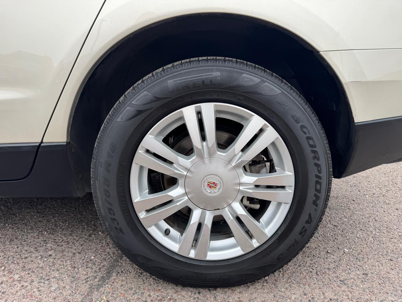 Cadillac SRX FWD 4dr Luxury Collection 2015