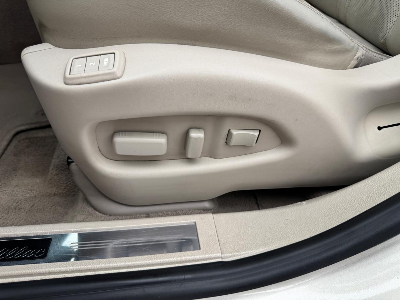 Cadillac SRX FWD 4dr Luxury Collection 2015