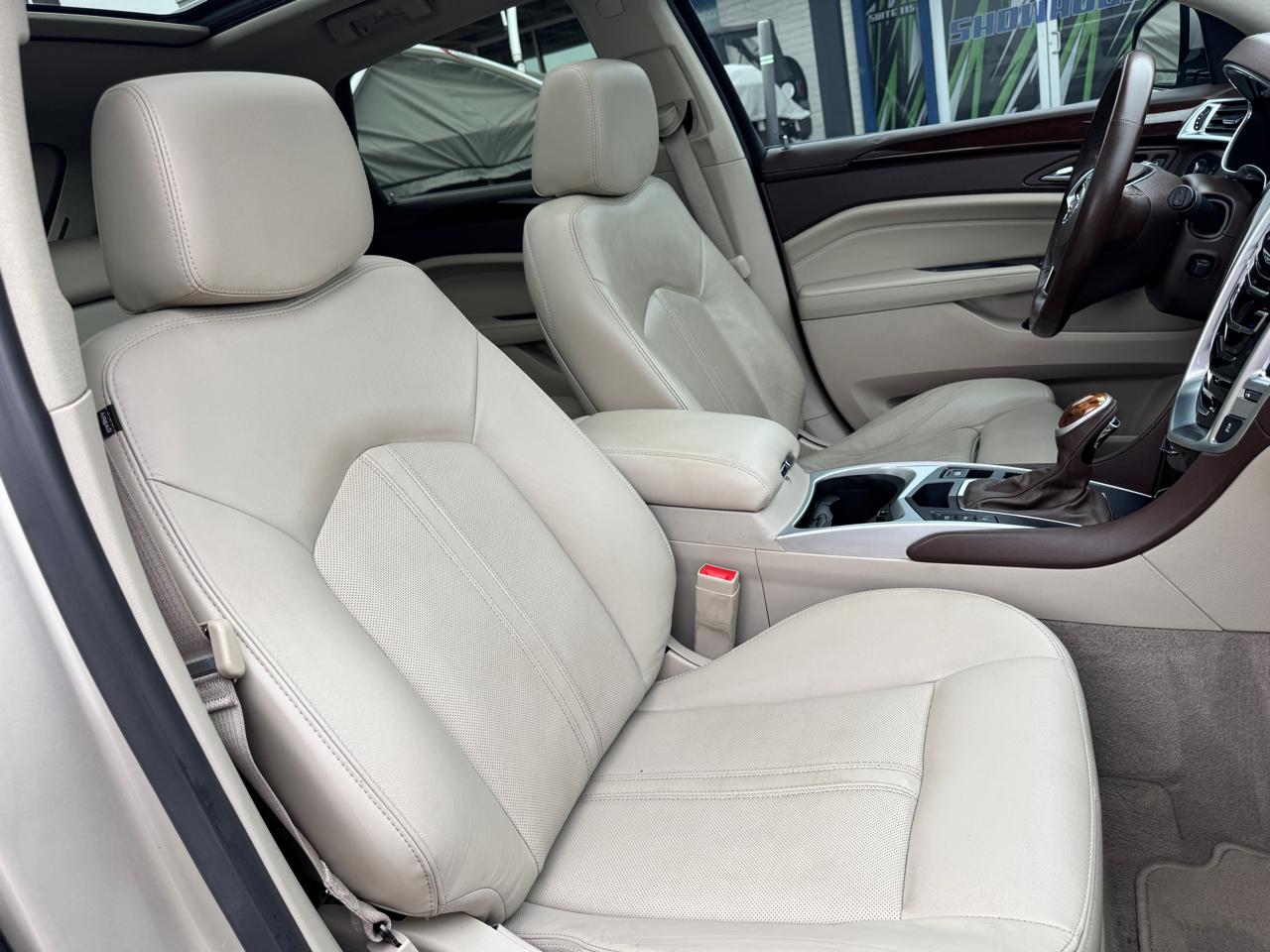 Cadillac SRX FWD 4dr Luxury Collection 2015