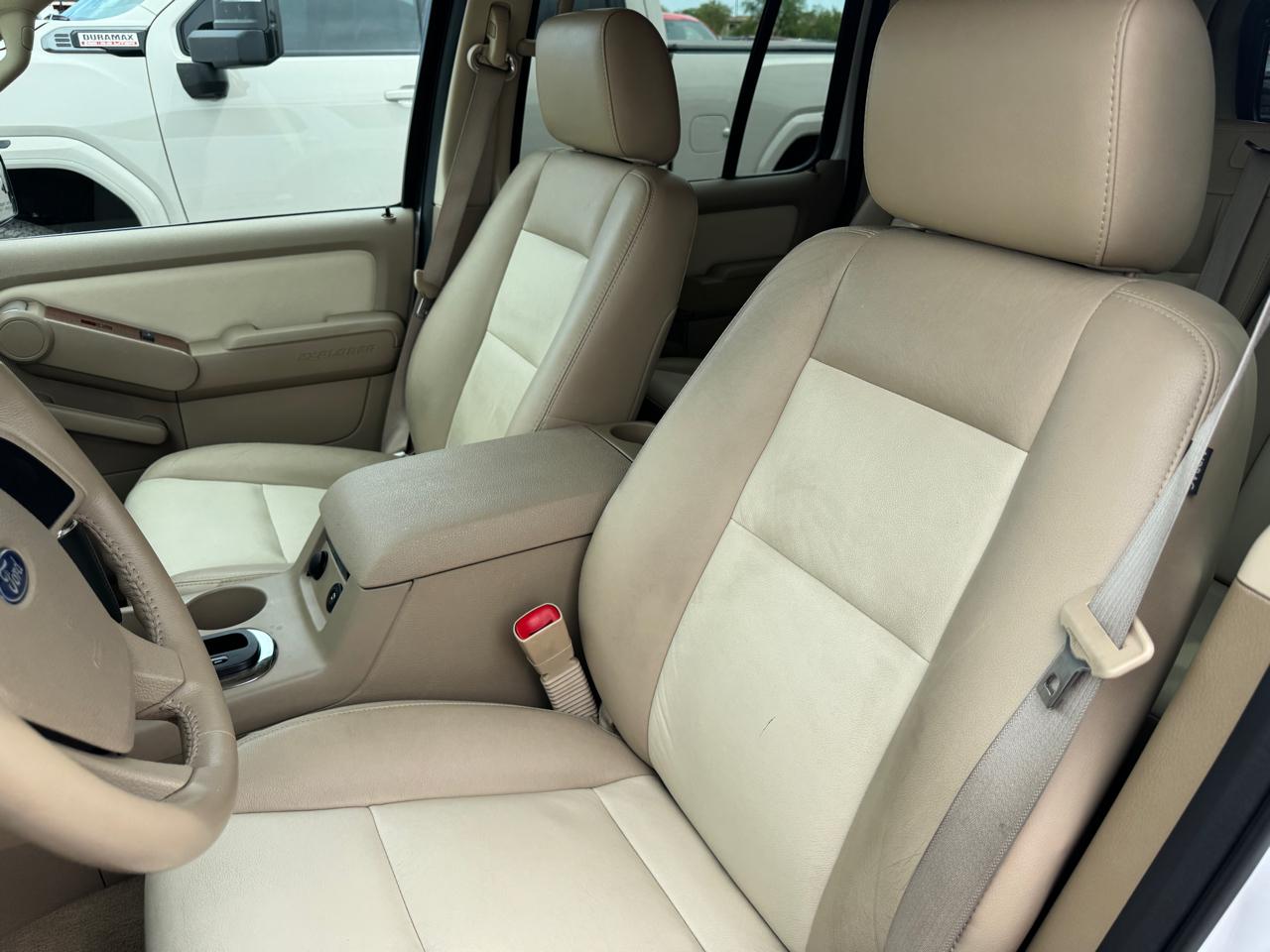 Ford Explorer 2WD 4dr V8 Eddie Bauer 2007