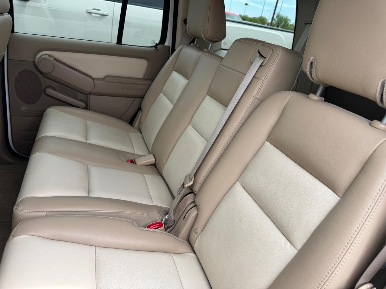 Ford Explorer 2WD 4dr V8 Eddie Bauer 2007