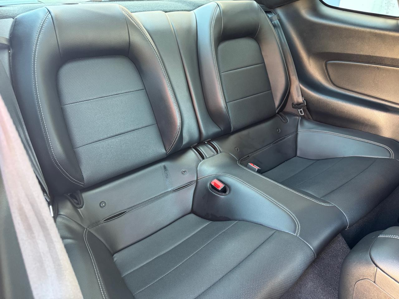 Ford Mustang GT Fastback 2020