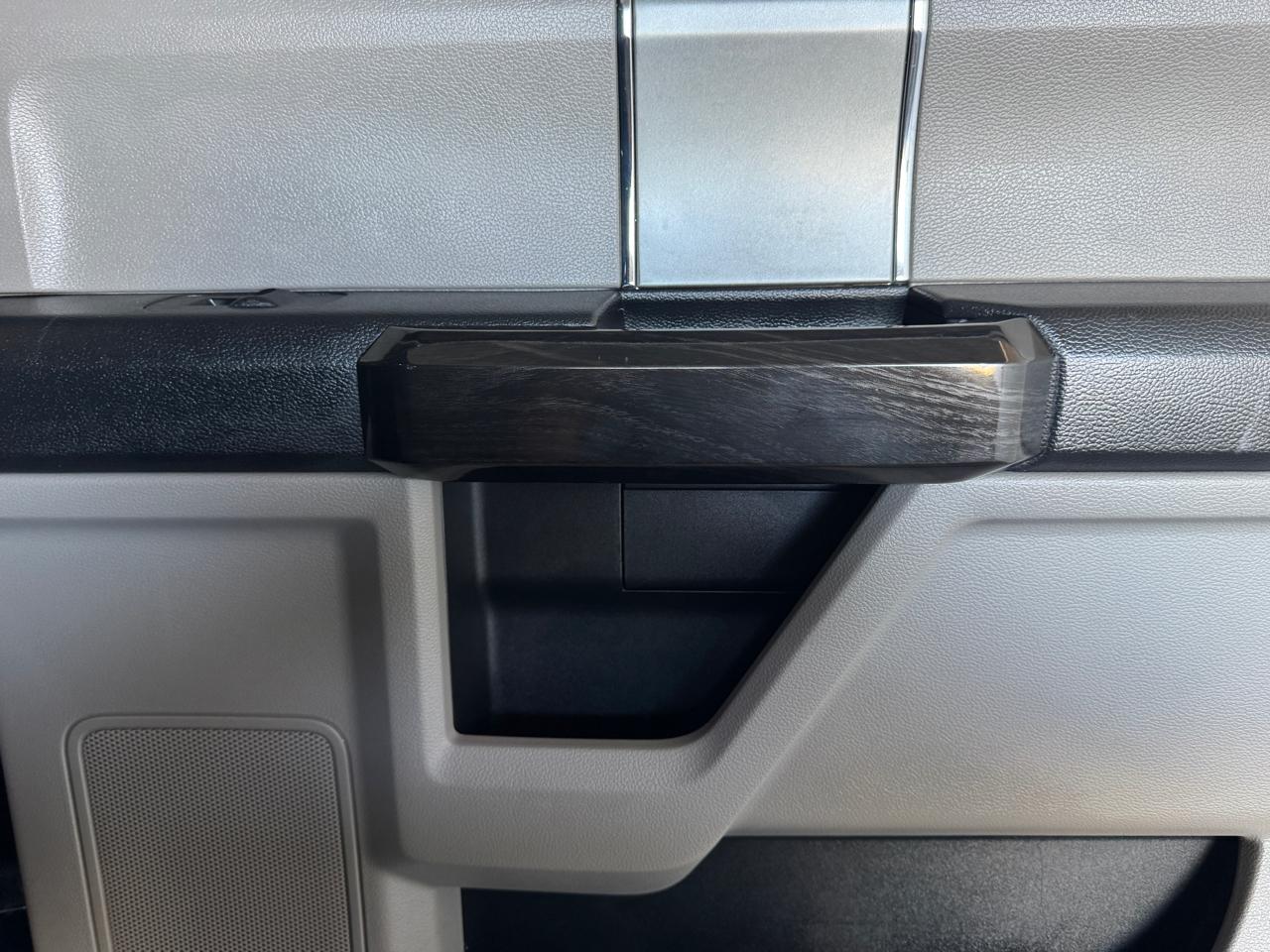 Ford Super Duty F-250 SRW XL 4WD Crew Cab 6.75' Box 2020