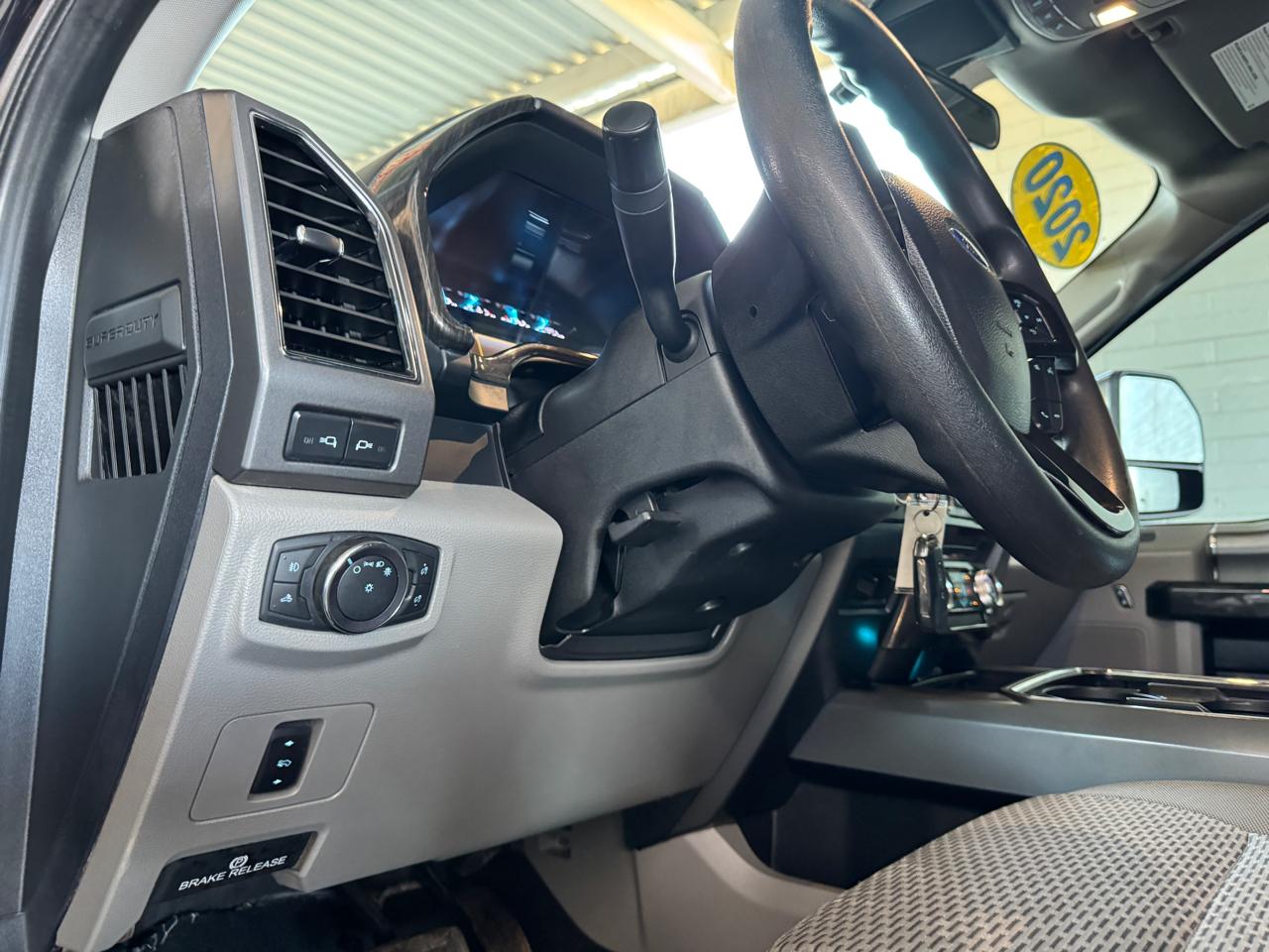 Ford Super Duty F-250 SRW XL 4WD Crew Cab 6.75' Box 2020