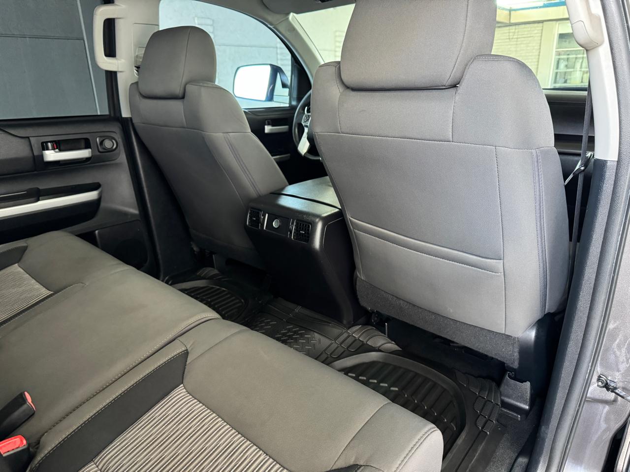 Toyota Tundra 2WD Truck CrewMax 5.7L V8 6-Spd AT SR5 (Natl) 2015