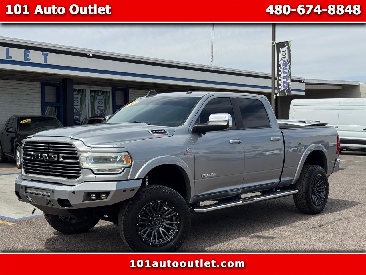 RAM 2500 Laramie 4x4 Crew Cab 6'4" Box 2020