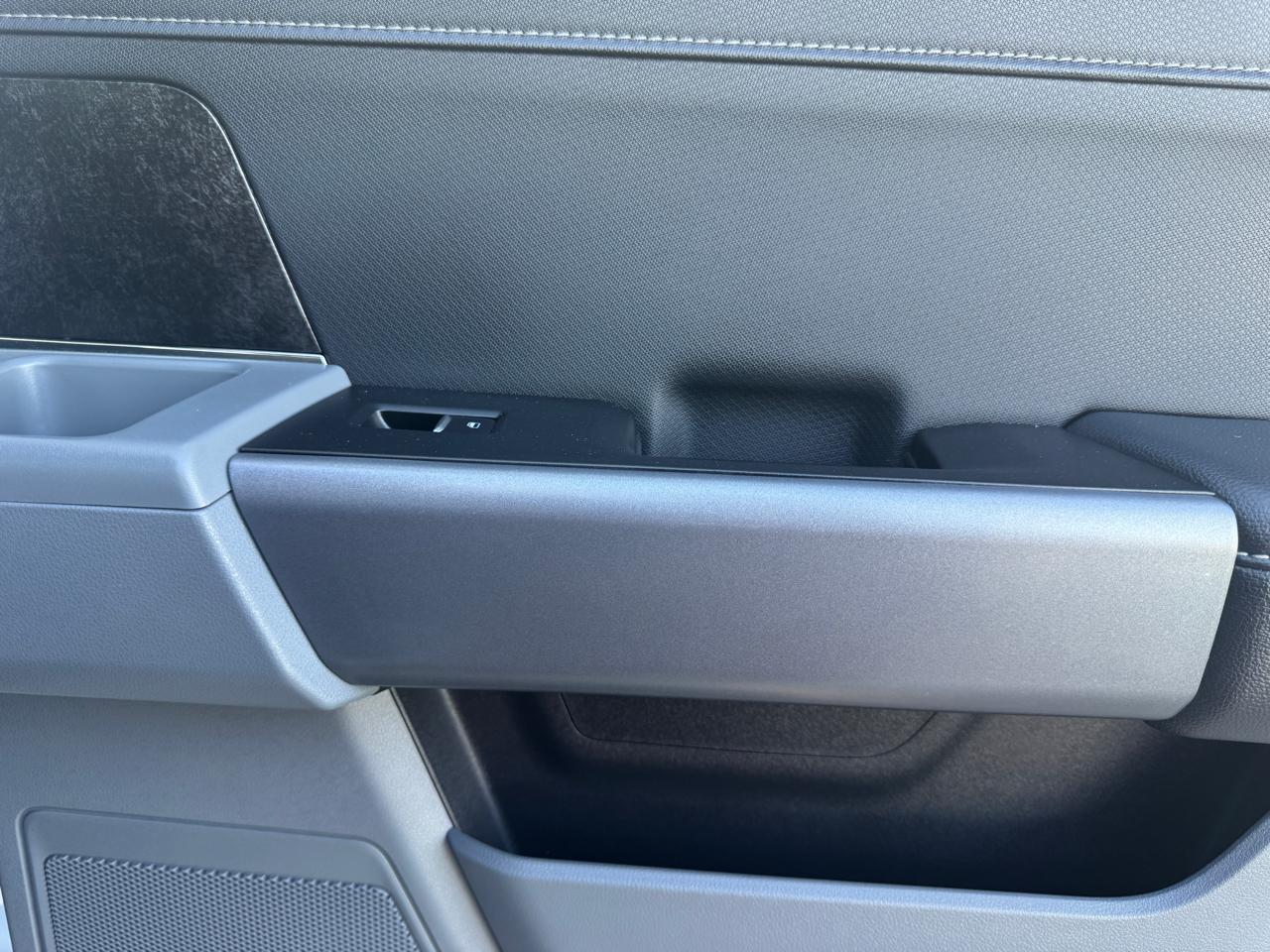 Ford F-150 XLT 4WD SuperCrew 5.5' Box 2022