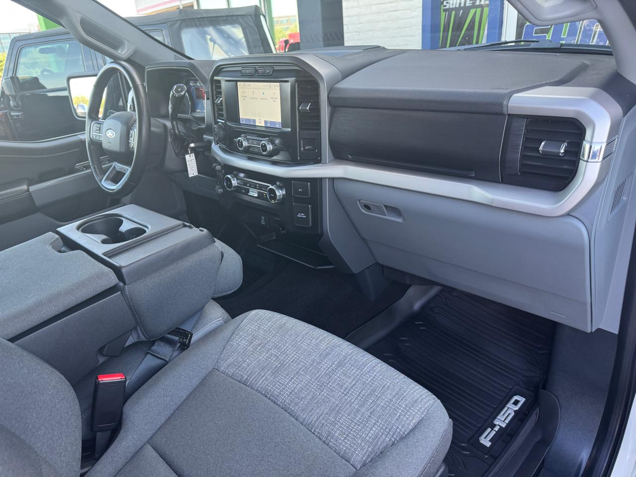 Ford F-150 XLT 4WD SuperCrew 5.5' Box 2022