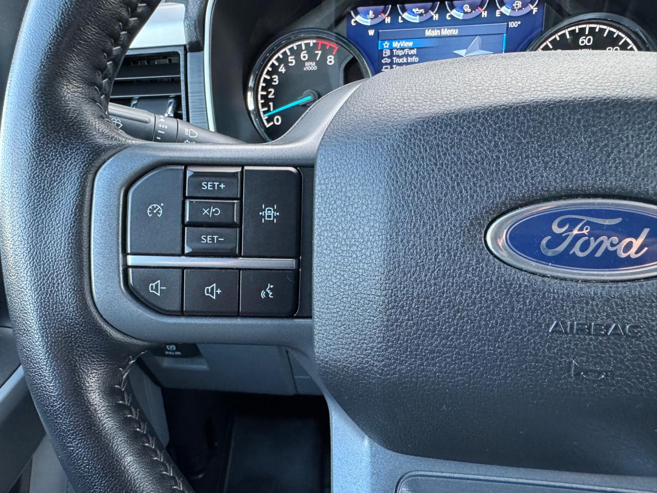 Ford F-150 XLT 4WD SuperCrew 5.5' Box 2022