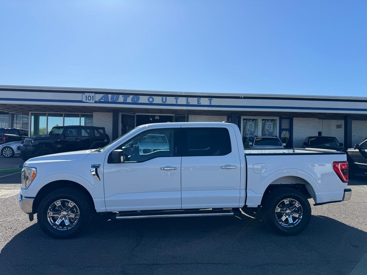 Ford F-150 XLT 4WD SuperCrew 5.5' Box 2023