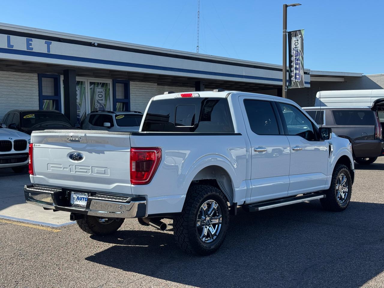 Ford F-150 XLT 4WD SuperCrew 5.5' Box 2023