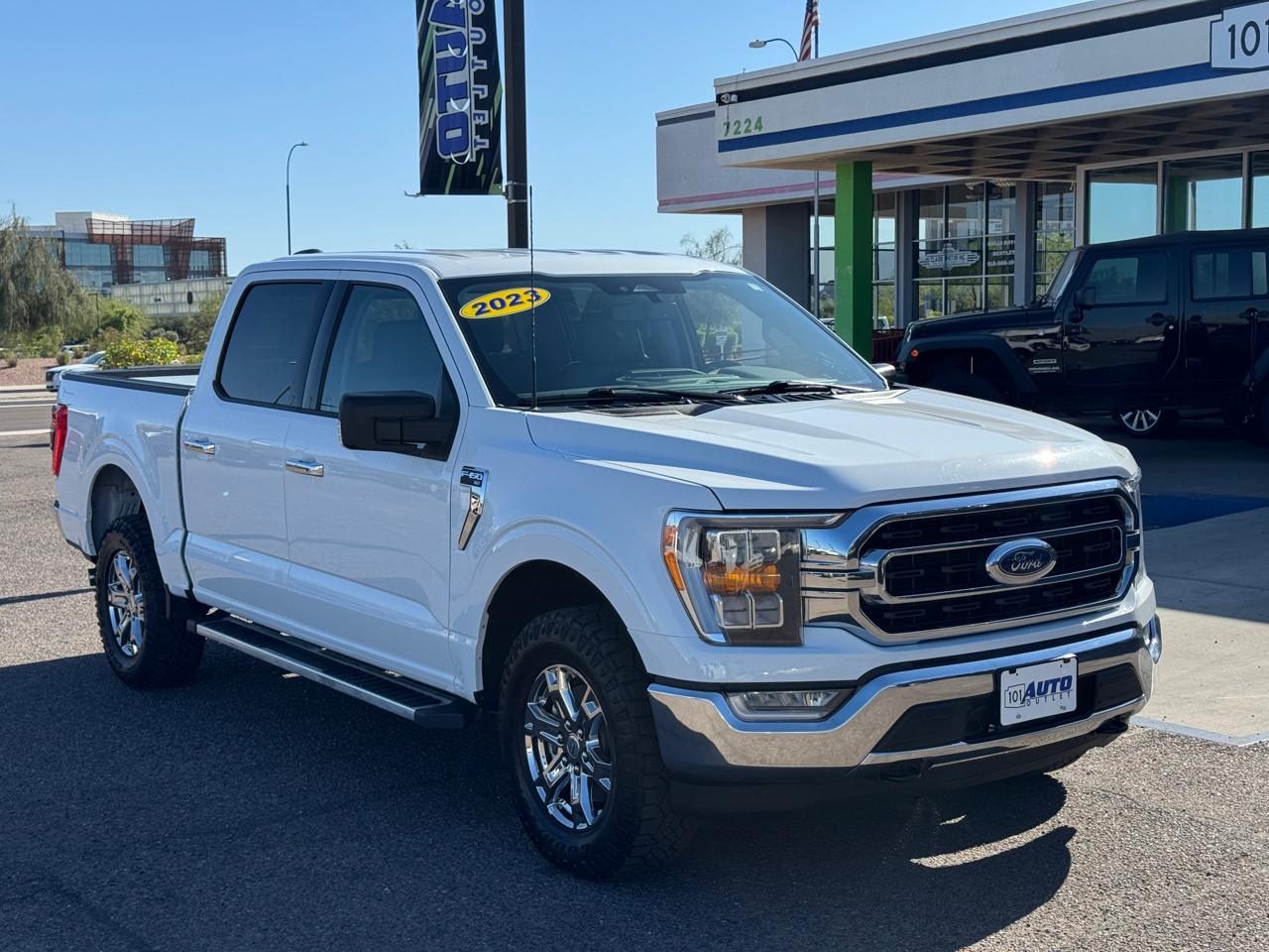 Ford F-150 XLT 4WD SuperCrew 5.5' Box 2023