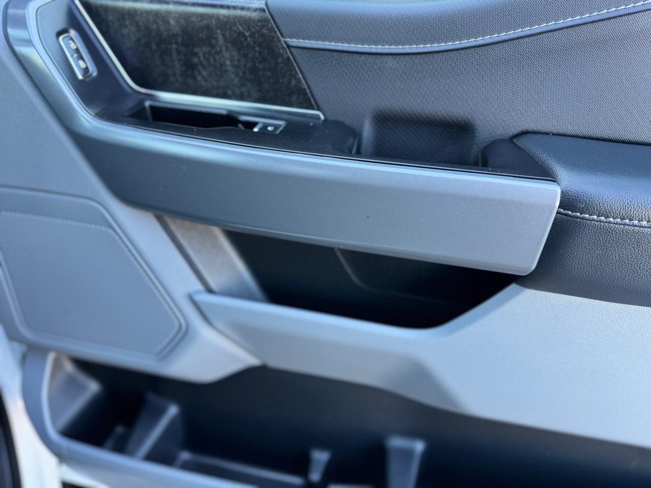 Ford F-150 XLT 4WD SuperCrew 5.5' Box 2023