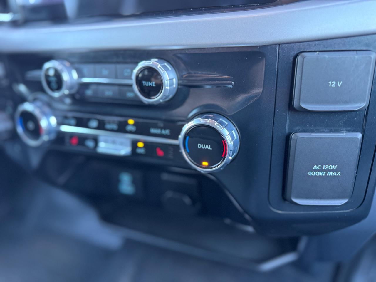 Ford F-150 XLT 4WD SuperCrew 5.5' Box 2023