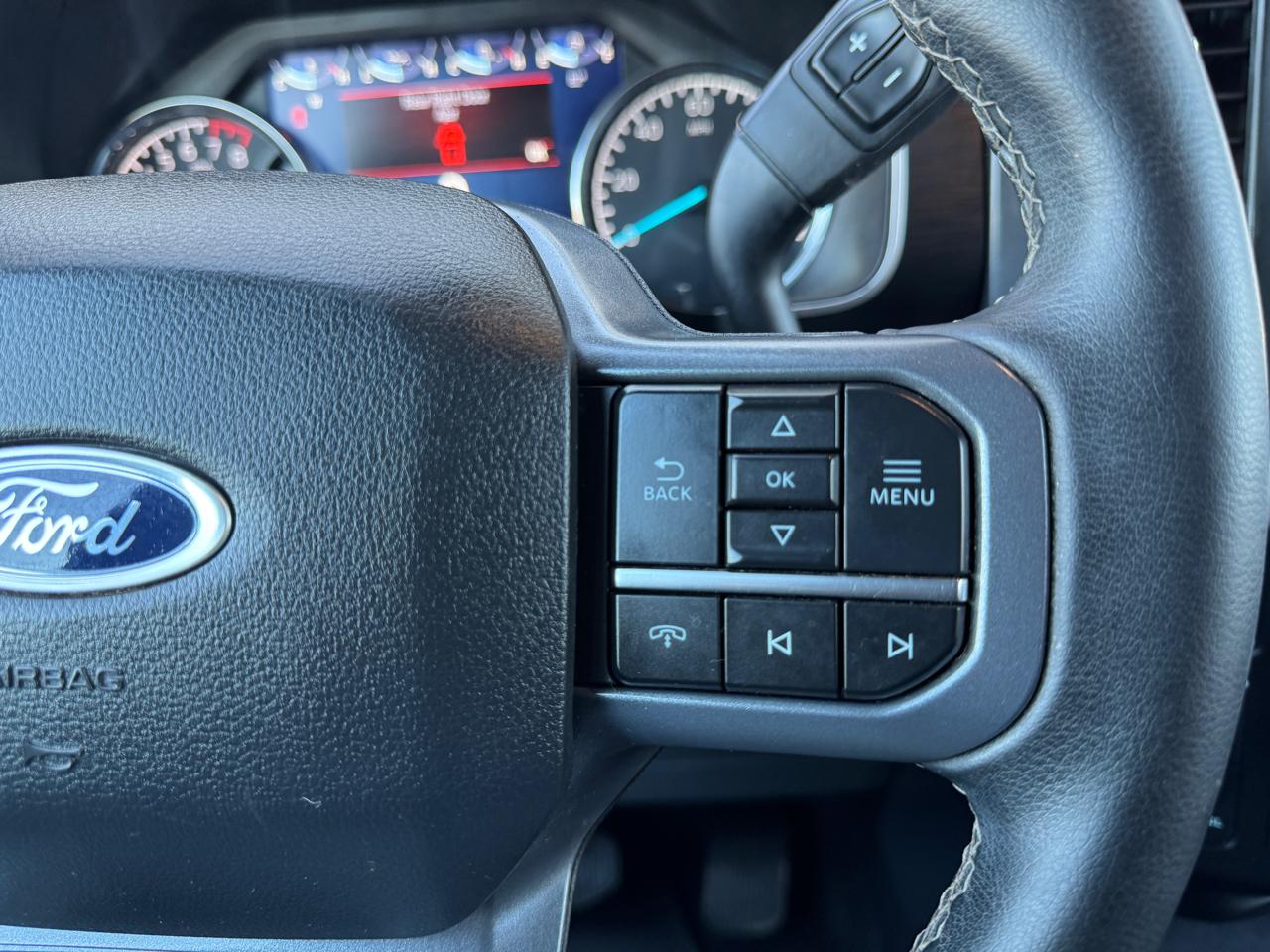 Ford F-150 XLT 4WD SuperCrew 5.5' Box 2023