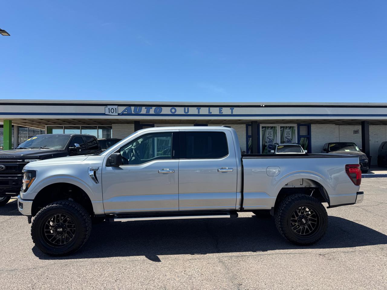 Ford F-150 XLT 4WD SuperCrew 5.5' Box 2024