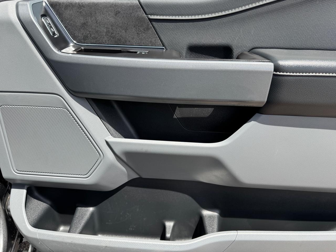 Ford F-150 XLT 4WD SuperCrew 5.5' Box 2024