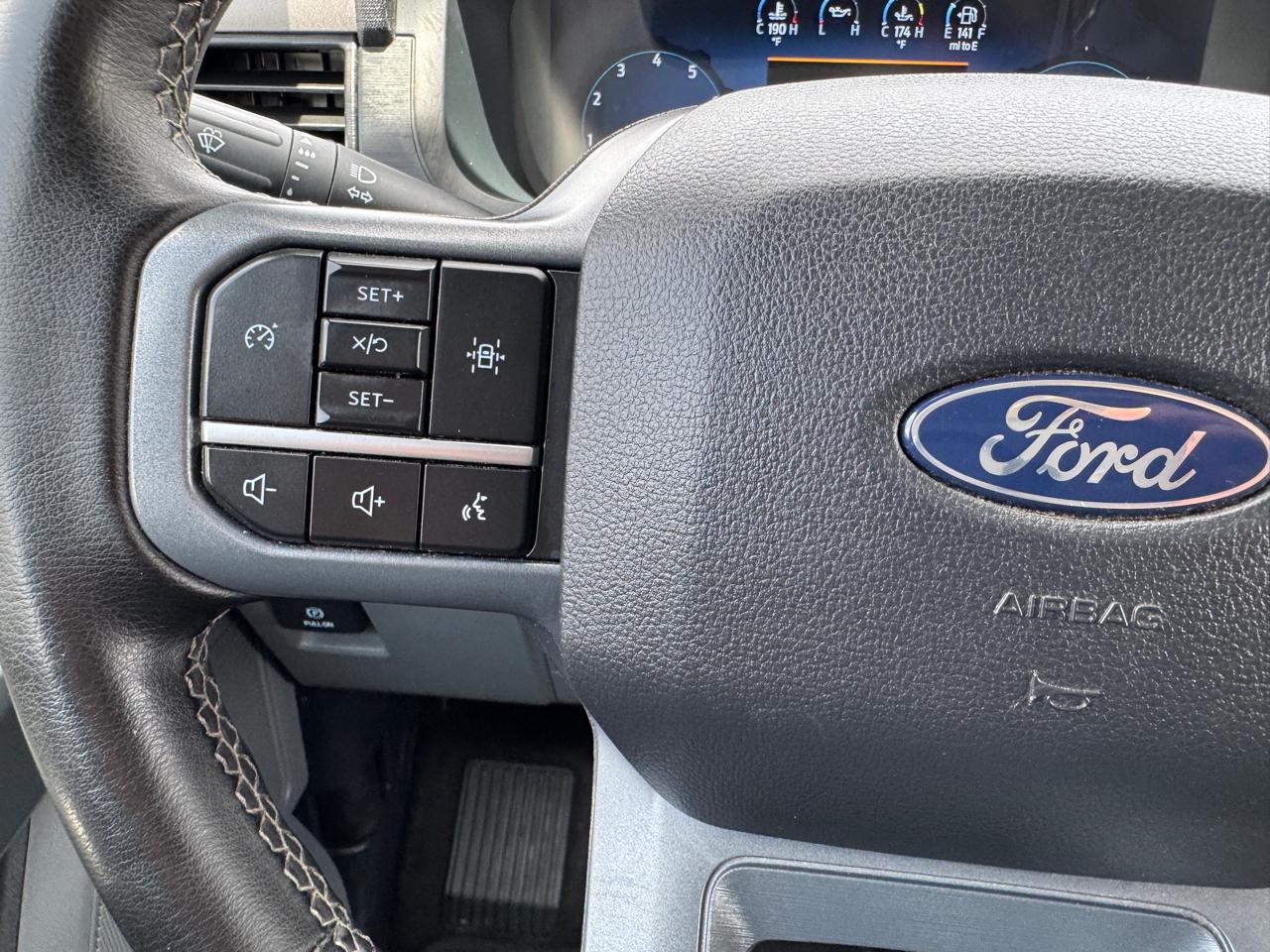 Ford F-150 XLT 4WD SuperCrew 5.5' Box 2024