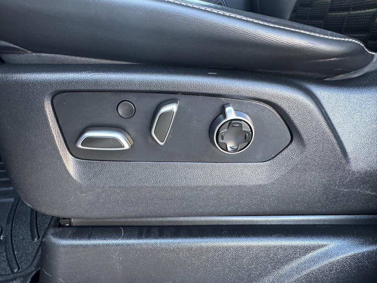 Cadillac Escalade ESV 4WD 4dr Sport Platinum 2021