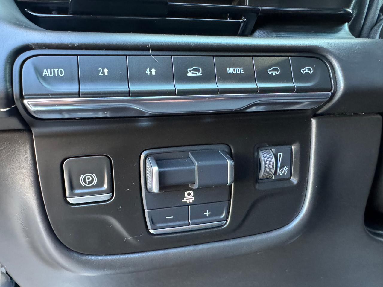 Cadillac Escalade ESV 4WD 4dr Sport Platinum 2021