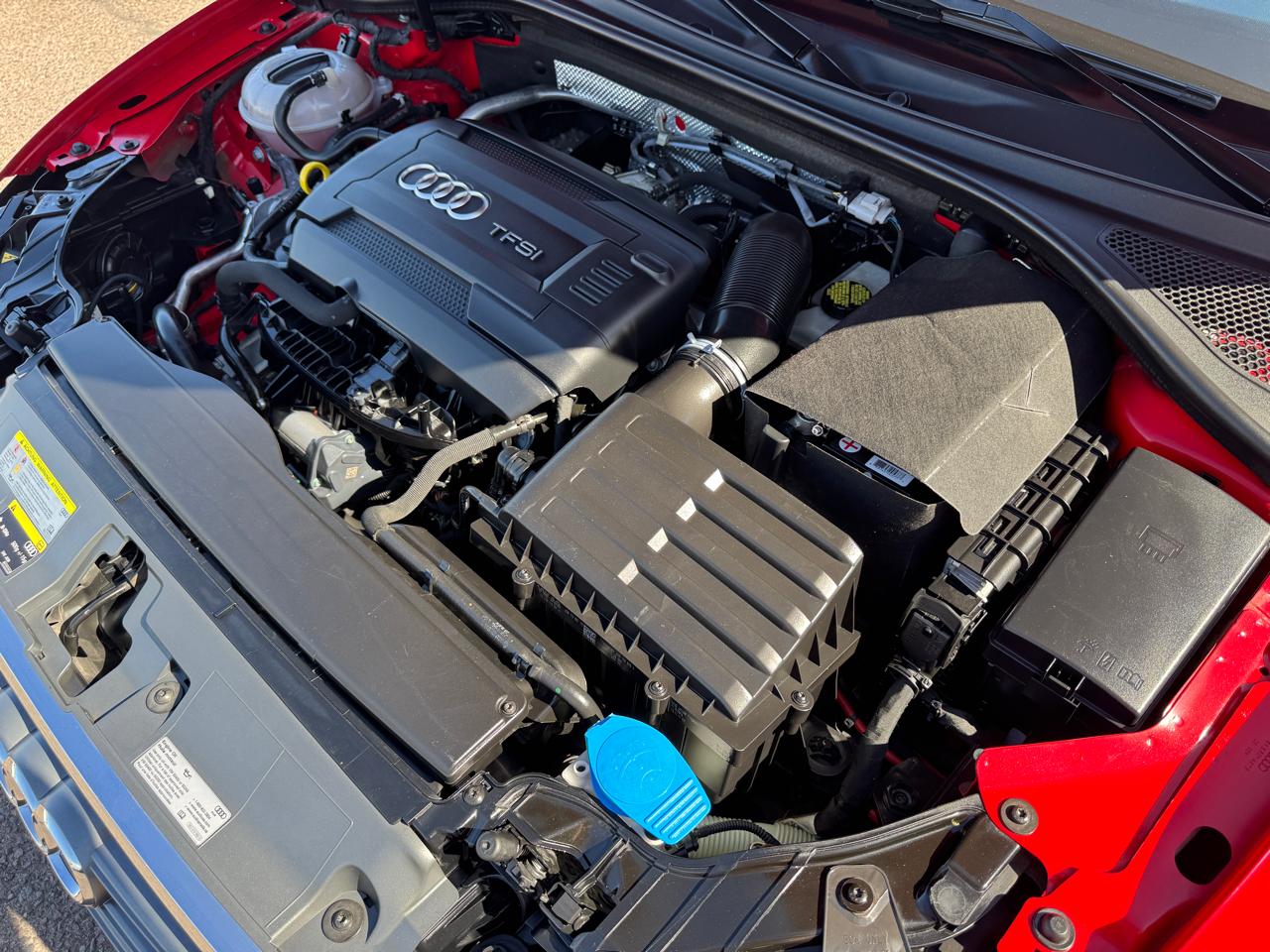 Audi A3 4dr Sdn quattro 2.0T Premium 2016