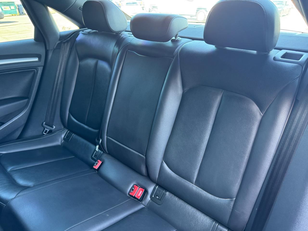 Audi A3 4dr Sdn quattro 2.0T Premium 2016