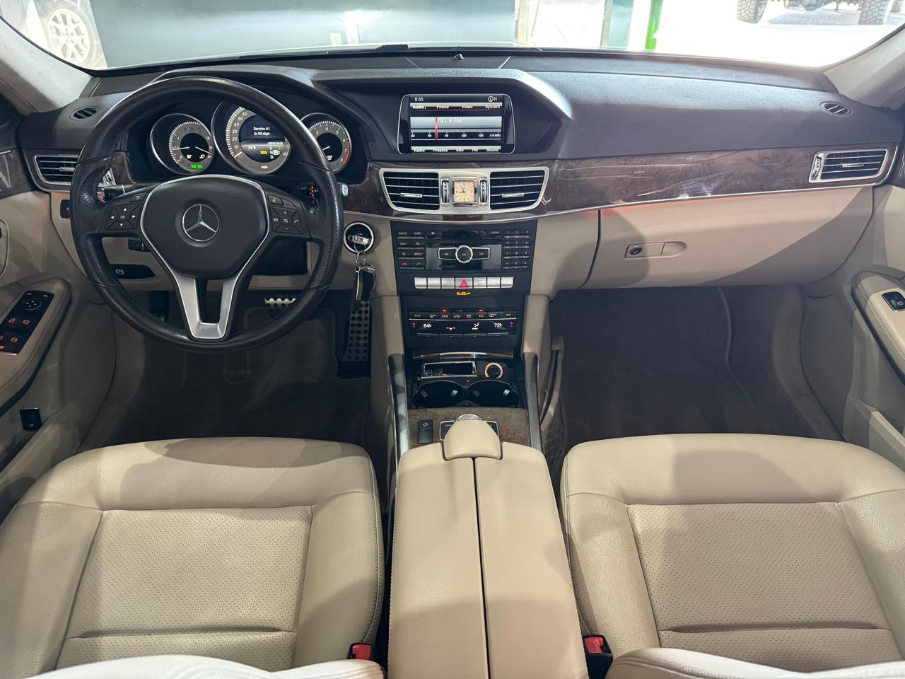 Mercedes-Benz E-Class 4dr Sdn E 350 Sport RWD 2014