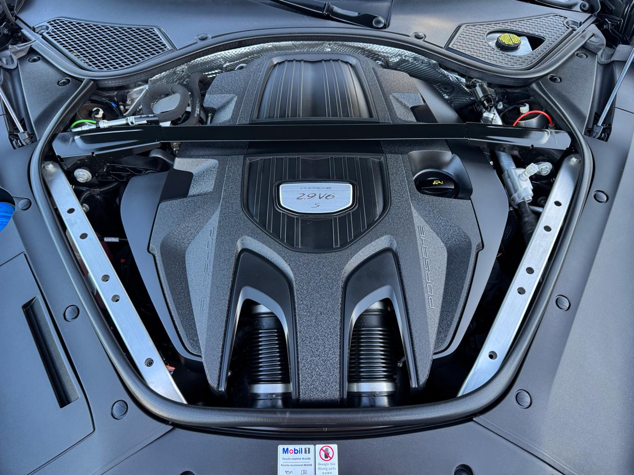 Porsche Panamera 4S AWD 2020