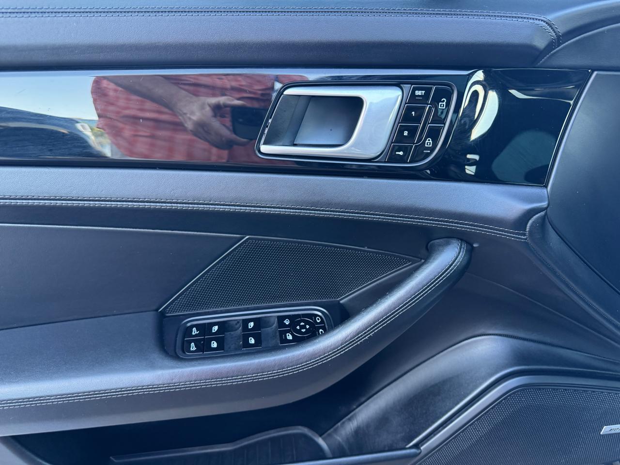 Porsche Panamera 4S AWD 2020