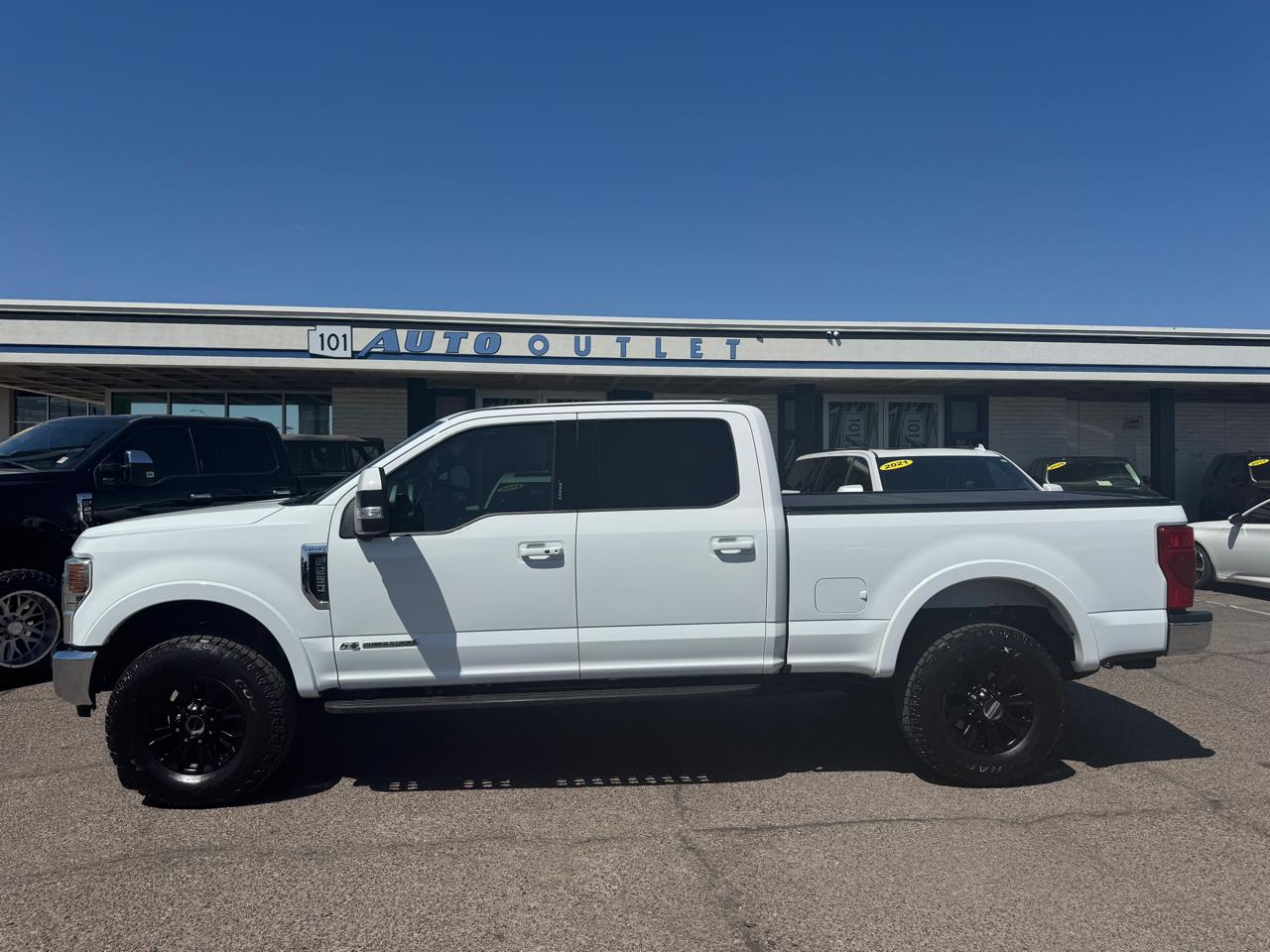 Ford Super Duty F-250 SRW Lariat 4WD Crew Cab 6.75' Box 2022